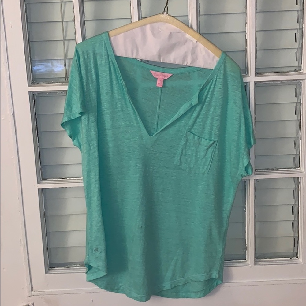 Lily Pulitzer tee